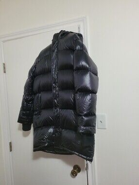 TNA SUPER PUFF MID LENGTH WOMENS SMALL SHINY BLACK
